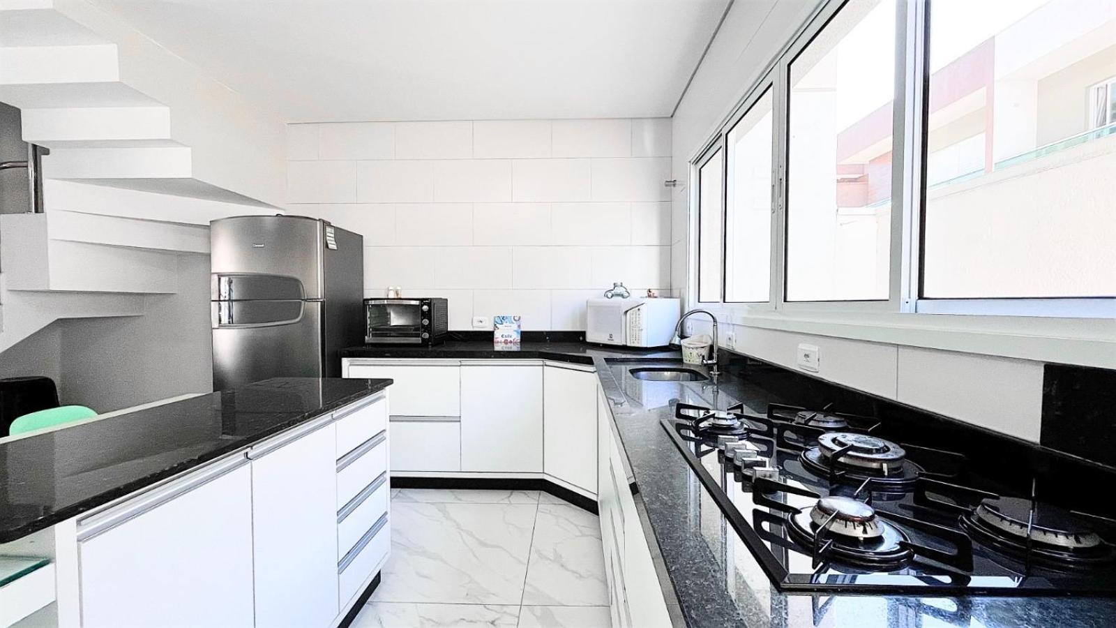 Triplex Com Piscina E Area Gourmet *